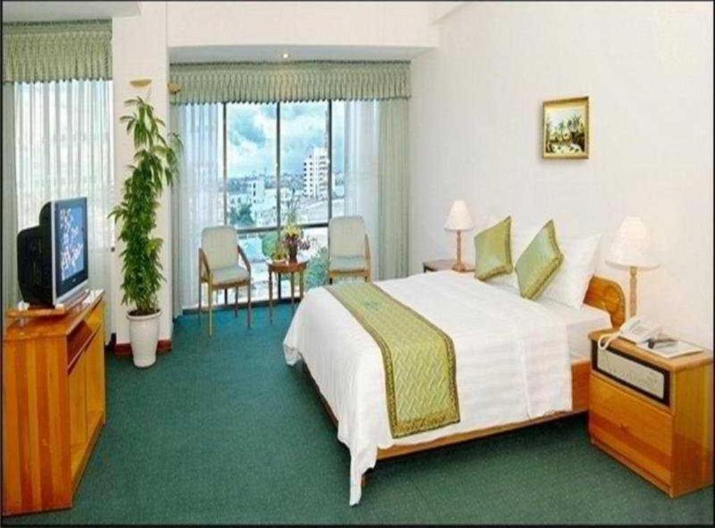 Bamboo Green Central Hotel Дананг Екстер'єр фото